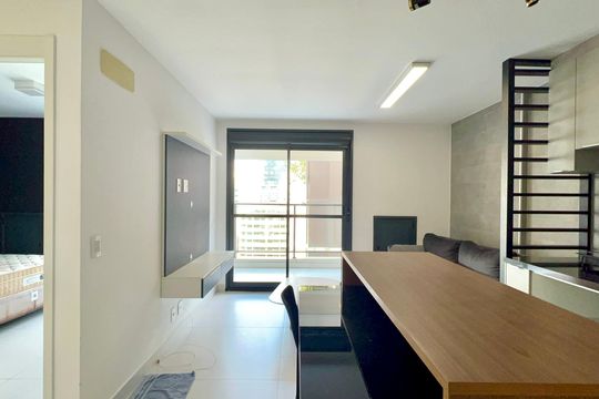 Apartamento para alugar com 1 quarto, 50m² em Pinheiros, São Paulo