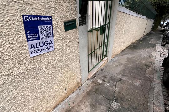 Fachada de kitnet/studio para alugar com 1 quarto, 30m² em Jardim Botânico, Rio de Janeiro