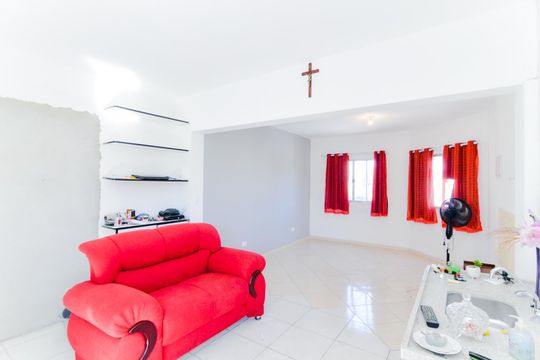 Sala/Cozinha de casa para alugar com 1 quarto, 31m² em Jardim Iporanga, Guarulhos