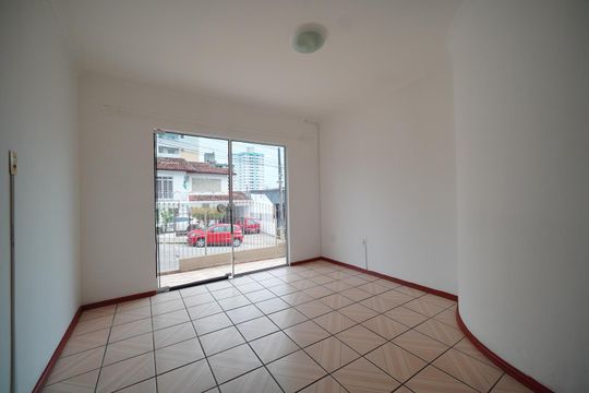Casa para alugar com 2 quartos, 70m² em Barreiros, São José