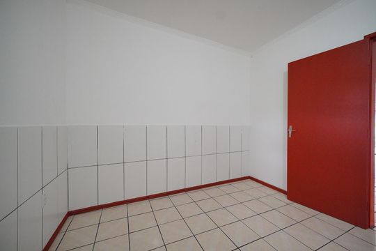 Cozinha de casa para alugar com 2 quartos, 70m² em Barreiros, São José