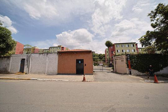 Fachada de apartamento à venda com 2 quartos, 45m² em Vila Silvia, São Paulo