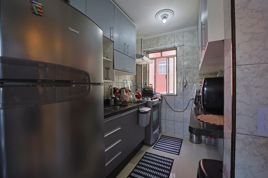 Cozinha de apartamento à venda com 2 quartos, 45m² em Vila Silvia, São Paulo