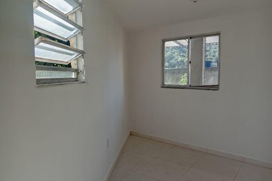 Casa de Condomínio à venda com 2 quartos, 80m² em Taquara, Rio de Janeiro