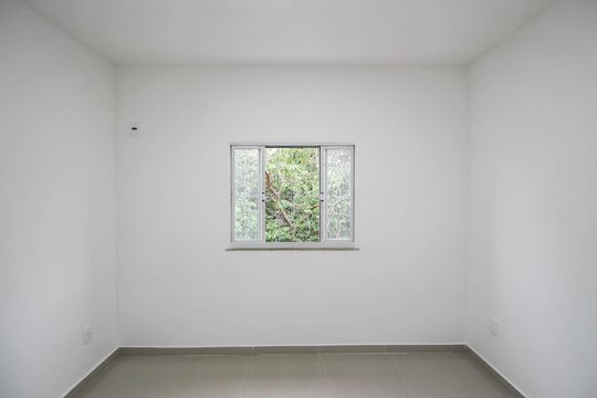 Quarto 1 de casa para alugar com 2 quartos, 68m² em Heliópolis, Belford Roxo