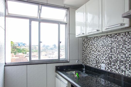 Área de Serviço de apartamento para alugar com 2 quartos, 100m² em Galo Branco, São Gonçalo