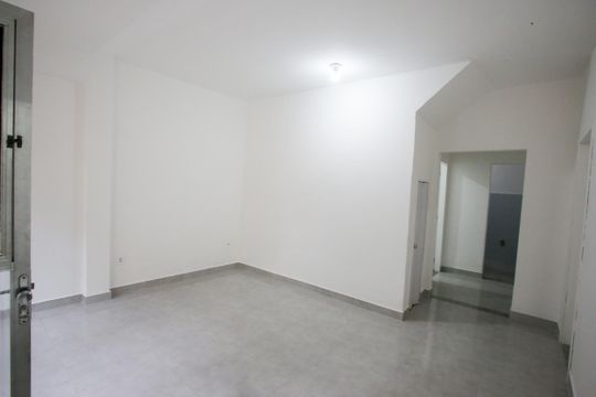 Sala de casa para alugar com 2 quartos, 100m² em Taquara, Rio de Janeiro