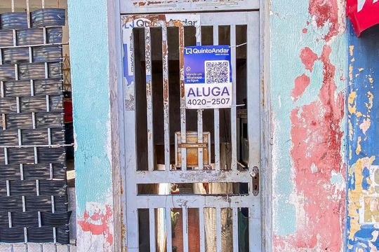 Fachada  de casa para alugar com 2 quartos, 40m² em Parque Cisper, São Paulo