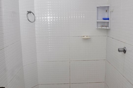  Banheiro Social de apartamento para alugar com 2 quartos, 59m² em Vila Nina, São Paulo