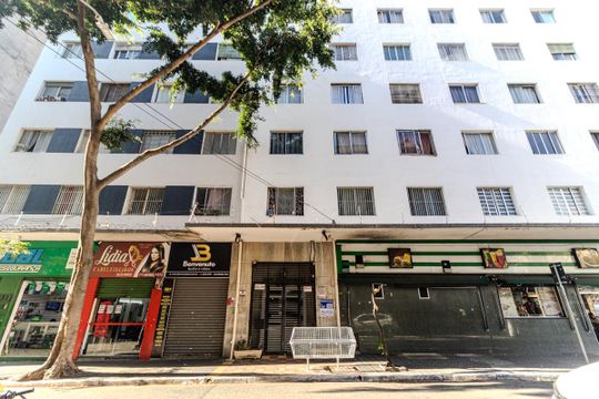 Plaquinha de kitnet/studio para alugar com 1 quarto, 38m² em Santa Ifigênia, São Paulo