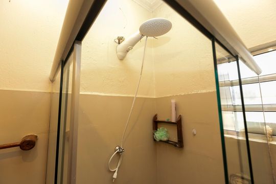 Banheiro de casa para alugar com 4 quartos, 192m² em Sousas, Campinas