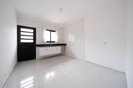 Cozinha de casa para alugar com 3 quartos, 140m² em Artur Alvim, São Paulo