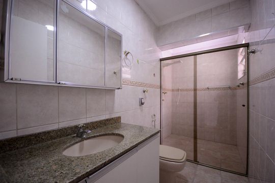 Banheiro da Suite de casa à venda com 3 quartos, 133m² em Vila das Merces, São Paulo