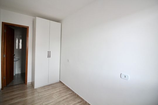 Quarto 1 de apartamento para alugar com 1 quarto, 35m² em Vila Guilhermina, São Paulo
