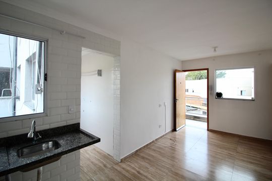 Sala/Cozinha de apartamento para alugar com 1 quarto, 35m² em Vila Guilhermina, São Paulo