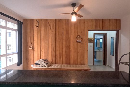Cozinha  de apartamento para alugar com 1 quarto, 70m² em Gonzaga, Santos
