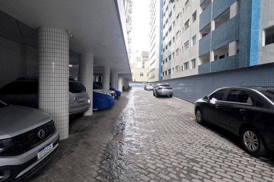Área Comum - Garagem de apartamento para alugar com 1 quarto, 70m² em Gonzaga, Santos