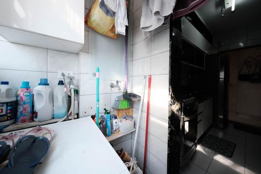 Cozinha e Área de Serviço de apartamento à venda com 2 quartos, 48m² em Vila Rui Barbosa, São Paulo