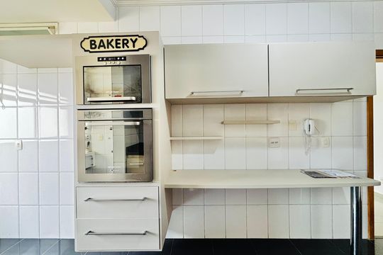 Cozinha de apartamento para alugar com 4 quartos, 133m² em Tamboré, Santana de Parnaíba
