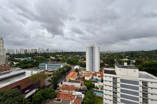 Vista Suíte de apartamento à venda com 3 quartos, 270m² em Santo Amaro, São Paulo