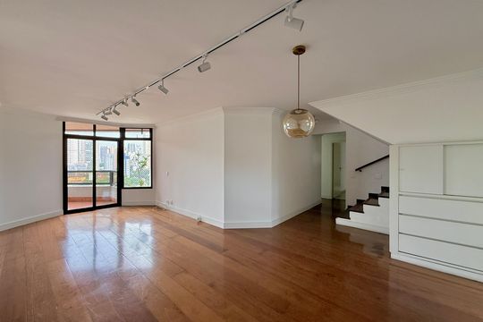Apartamento à venda com 3 quartos, 270m² em Santo Amaro, São Paulo