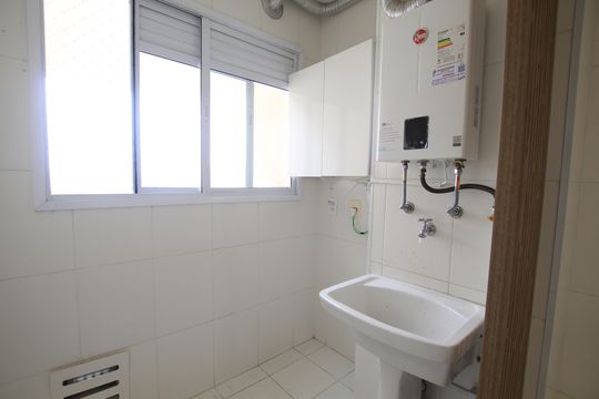 Área de serviço de apartamento para alugar com 2 quartos, 98m² em Cambuci, São Paulo