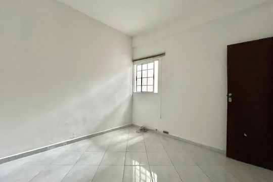Quarto 1 de casa à venda com 2 quartos, 100m² em Vila Mira, São Paulo