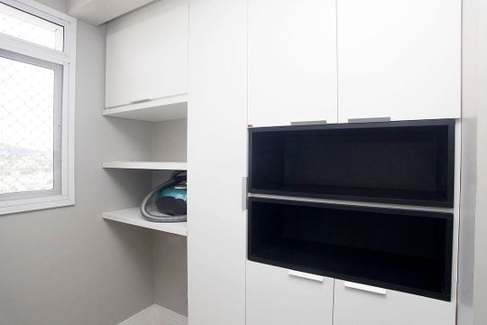 Área de Serviço de apartamento à venda com 1 quarto, 138m² em Jardim Botânico, Porto Alegre