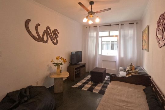 Apartamento para alugar com 1 quarto, 66m² em Gonzaga, Santos