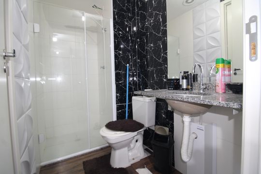 Banheiro 1 de apartamento para alugar com 2 quartos, 37m² em Parada Inglesa, São Paulo