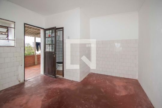 Apartamento para alugar com 1 quarto, 800m² em Rio Branco, Canoas