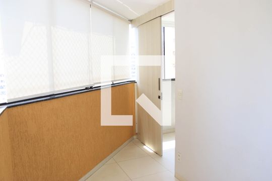 Sala de apartamento para alugar com 2 quartos, 116m² em Setor Oeste, Goiânia
