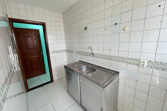 Cozinha de apartamento para alugar com 2 quartos, 65m² em Méier, Rio de Janeiro
