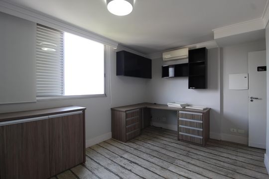Quarto 2 de apartamento para alugar com 3 quartos, 110m² em Vila Olímpia, São Paulo