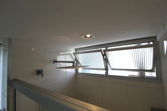 Banheiro da Suíte de apartamento para alugar com 3 quartos, 110m² em Vila Olímpia, São Paulo