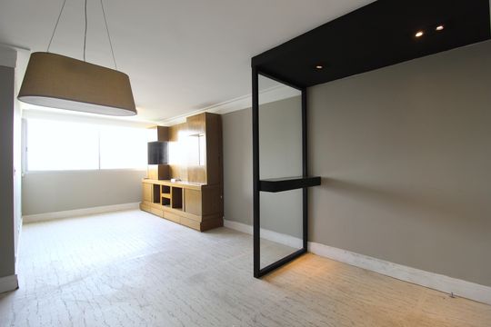 Sala de apartamento para alugar com 3 quartos, 110m² em Vila Olímpia, São Paulo