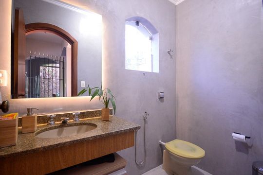 Lavabo de casa à venda com 4 quartos, 600m² em Saúde, São Paulo