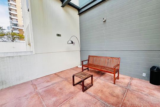 Hall de entrada de apartamento para alugar com 1 quarto, 42m² em Melville Empresarial Ii, Barueri
