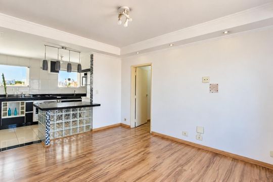 Sala de apartamento à venda com 3 quartos, 65m² em Chácara Santo Antônio, São Paulo