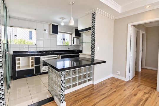 Cozinha de apartamento à venda com 3 quartos, 65m² em Chácara Santo Antônio, São Paulo