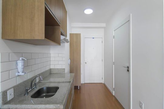 Cozinha de apartamento para alugar com 1 quarto, 26m² em Jardim Independência (são Paulo), São Paulo