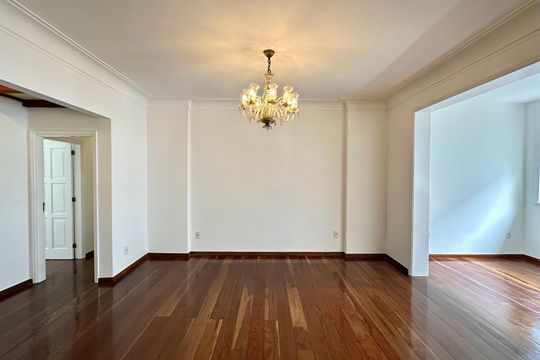 Apartamento para alugar com 4 quartos, 225m² em Copacabana, Rio de Janeiro