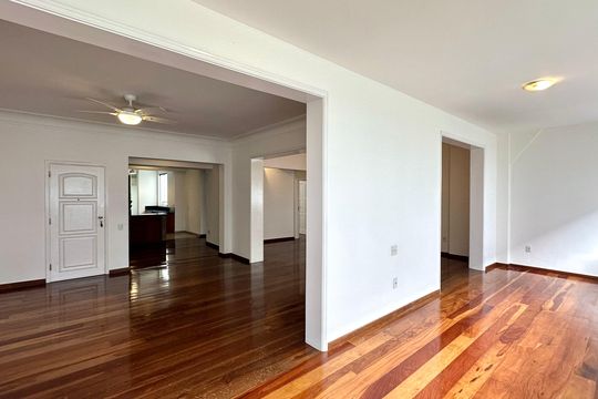 Sala de apartamento para alugar com 4 quartos, 225m² em Copacabana, Rio de Janeiro