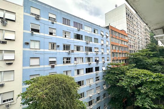 Vista Suíte de apartamento para alugar com 4 quartos, 225m² em Copacabana, Rio de Janeiro