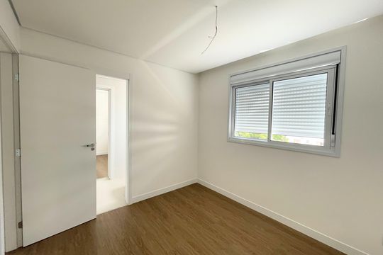 Semi-Suíte 2 de apartamento à venda com 4 quartos, 156m² em Castelo, Belo Horizonte