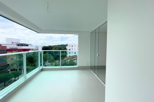 Varanda Gourmet de apartamento à venda com 4 quartos, 156m² em Castelo, Belo Horizonte