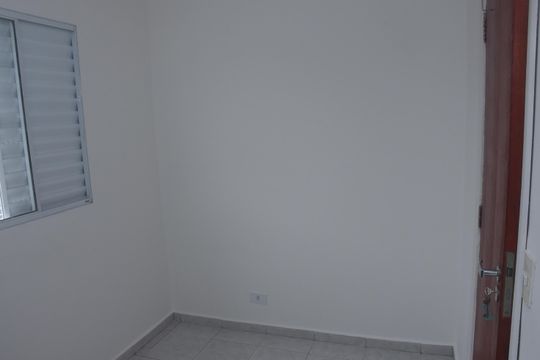 Quarto 2 de casa para alugar com 3 quartos, 130m² em Capão do Embira, São Paulo
