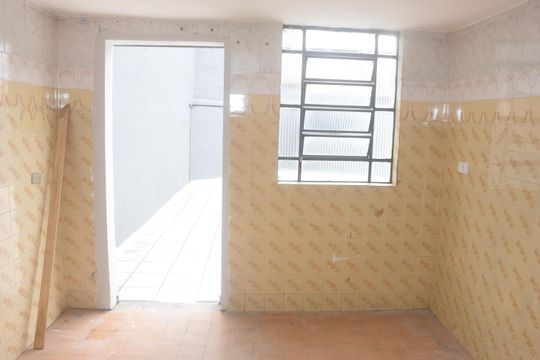 Área de serviço de casa para alugar com 3 quartos, 130m² em Capão do Embira, São Paulo