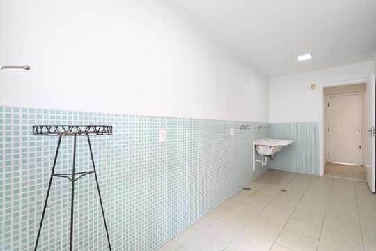 Área de serviço  de casa à venda com 6 quartos, 392m² em Alto da Lapa, São Paulo
