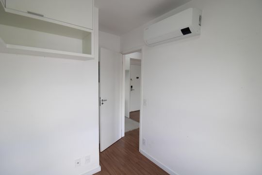 Quarto 1 de apartamento à venda com 2 quartos, 43m² em Jardim Sao Paulo(zona Norte), São Paulo